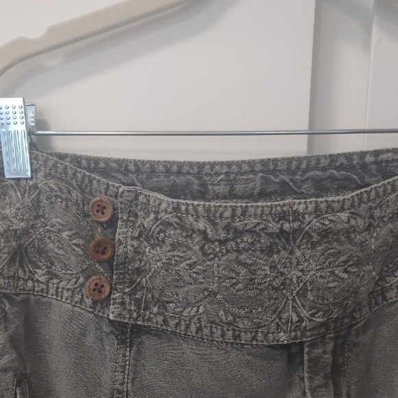 Sundance Charcoal Cargo Pants with Embroidered Detail - Picture 2 of 8